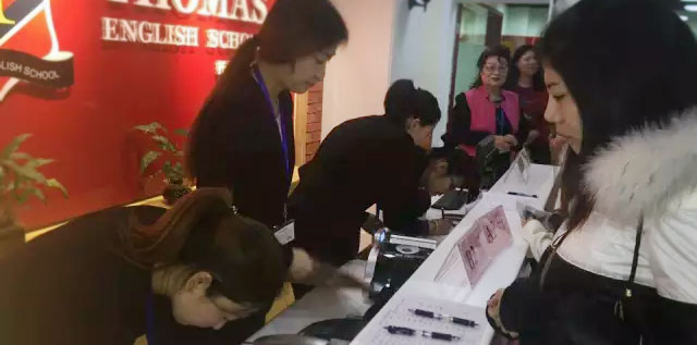 托马斯学习馆STEAM课程2015年春季新学期的师生见面会